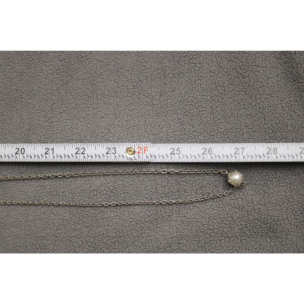 Imitation Pearl Flower Necklace Extra Long Opera Length Layered Silver Tone 27in - Picture 5 of 6